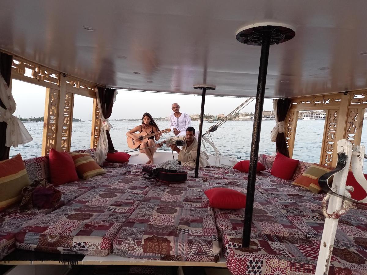 Nile Sunrise Felucca Boat Private Rental Luxor Exterior photo