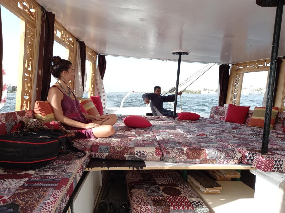 Nile Sunrise Felucca Boat Private Rental Luxor Exterior photo