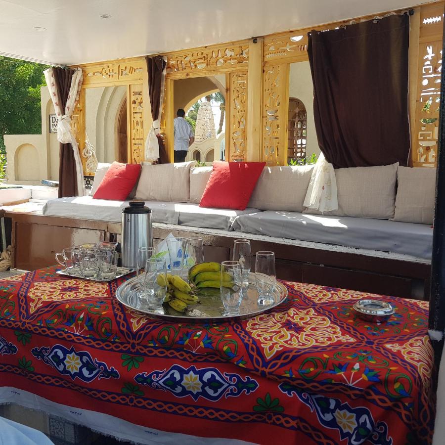 Nile Sunrise Felucca Boat Private Rental Luxor Exterior photo