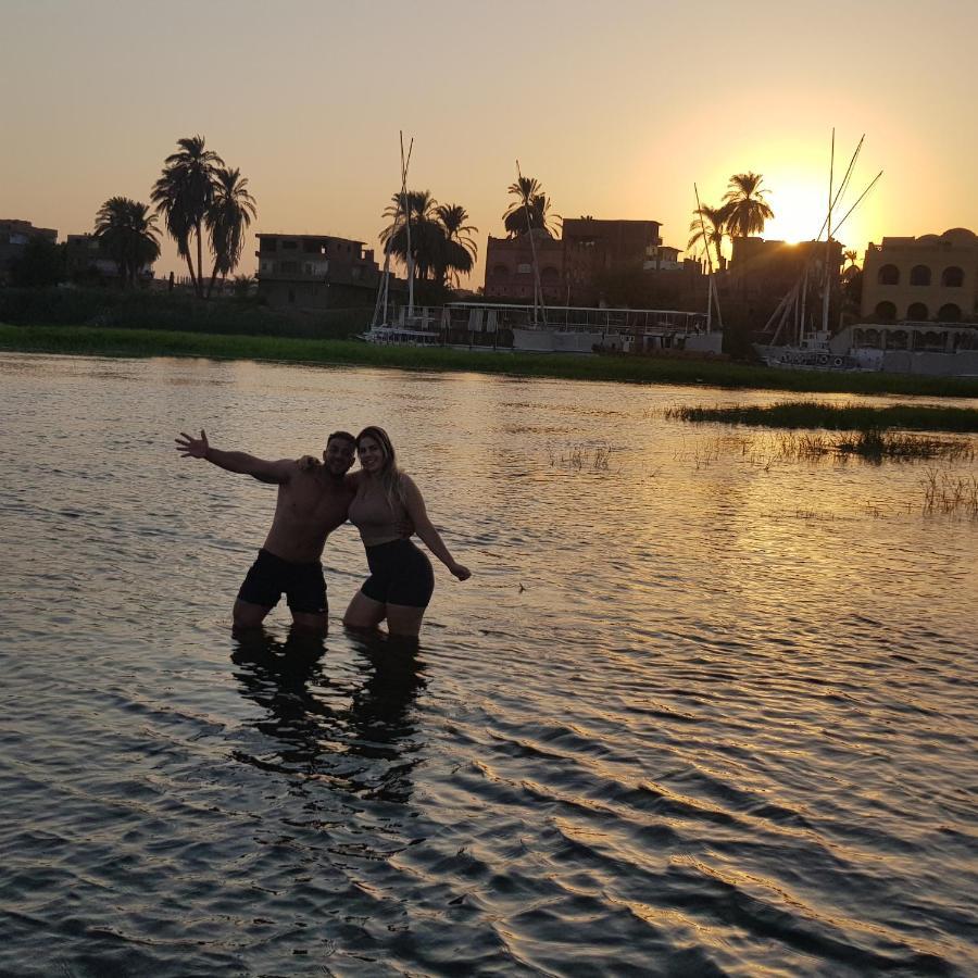 Nile Sunrise Felucca Boat Private Rental Luxor Exterior photo
